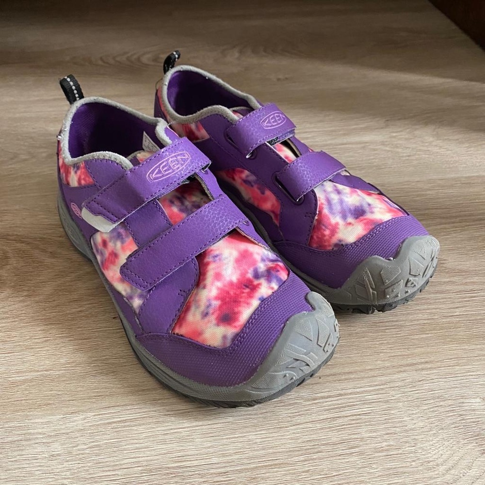 KEEN Speed Hound Woman's Washable Sneakers, 6